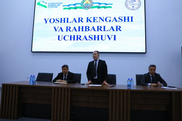 Yoshlar kengashi va rahbariyat uchrashuvi o‘tkazildi