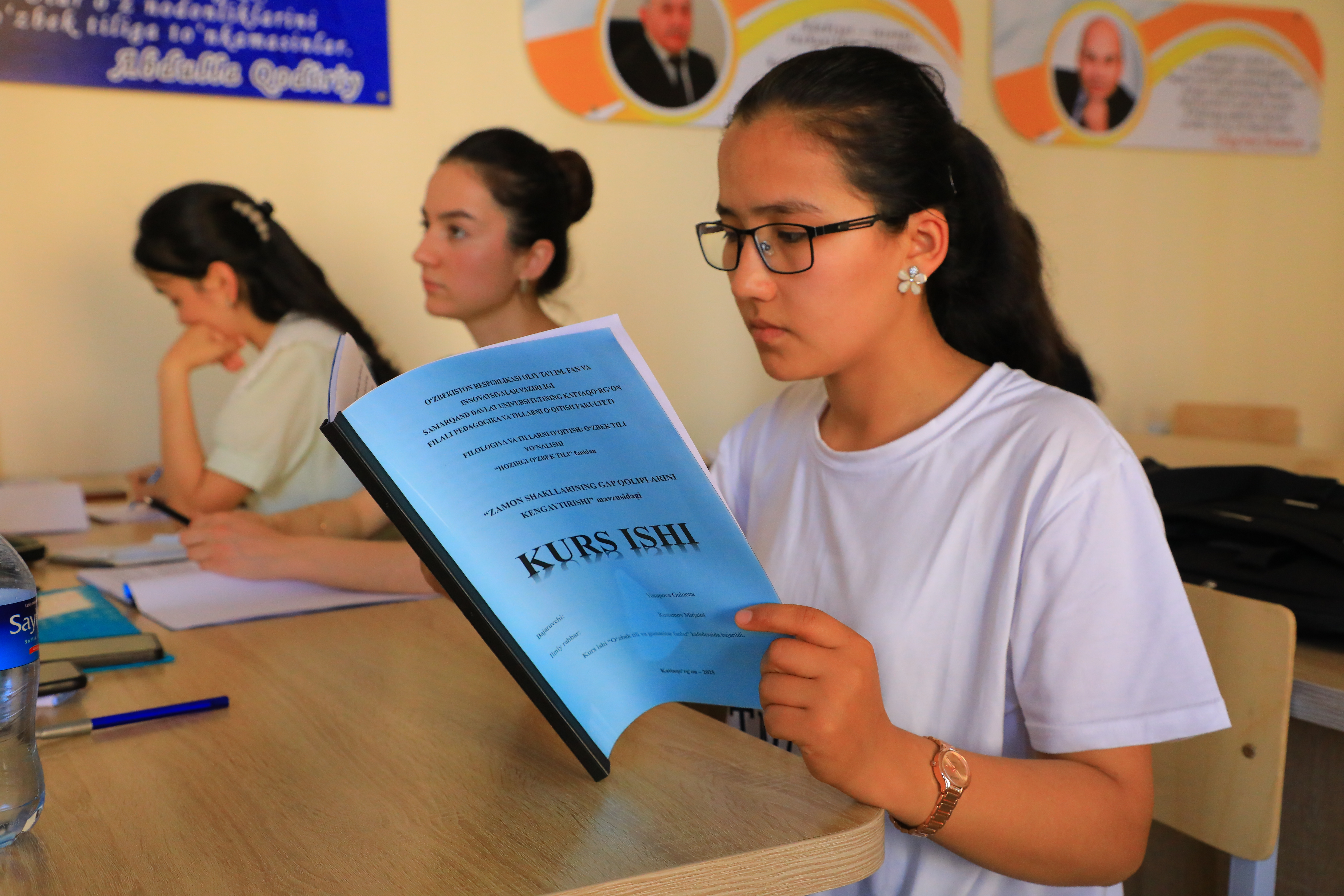 TALABALAR "KURS ISHI"NI HIMOYA QILISHDI