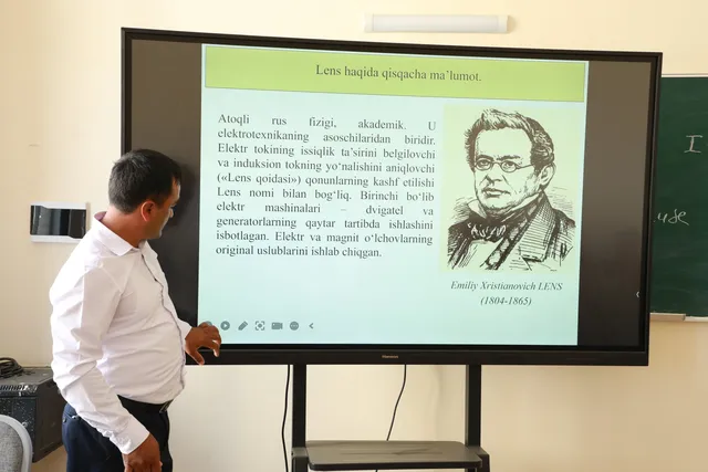 Nomzodlar pedagogik mahoratini namoyish etmoqda