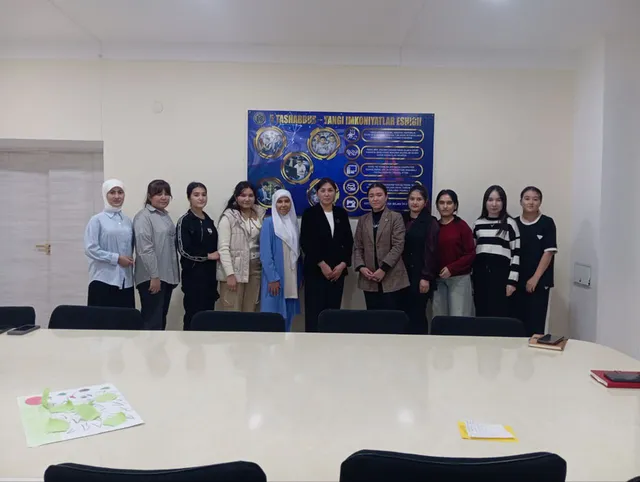 “Talabalik – oltin davrim” mavzusida ijodiy davra suhbati bo‘lib o‘tdi