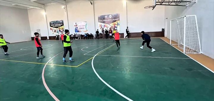 Institutda o‘tkazilgan futbol ligasi yuqori saviyada tashkil etilib ko‘tarinki ruhda bo‘lib o‘tdi